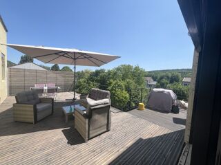  Maison  vendre 7 pices 245 m