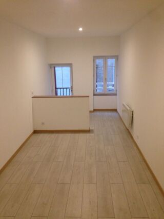  Appartement � louer 2 pi�ces 61 m�