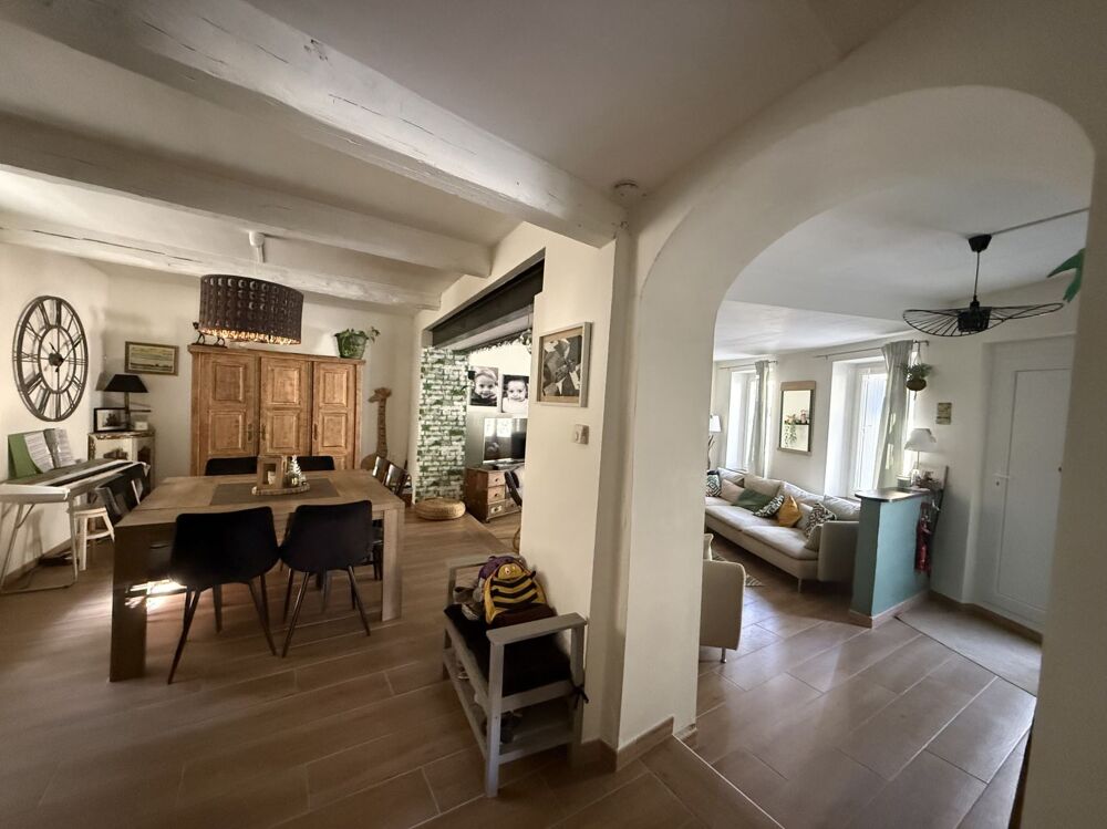 Vente Maison Maison de village avec terrasse tropézienne Argeliers