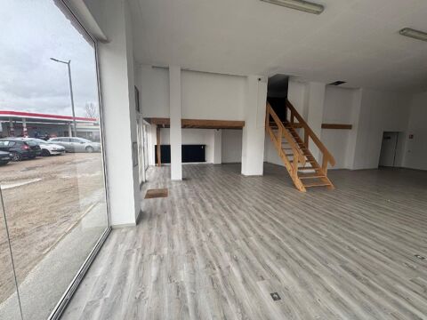 Local commercial Local 125000 02200 Soissons