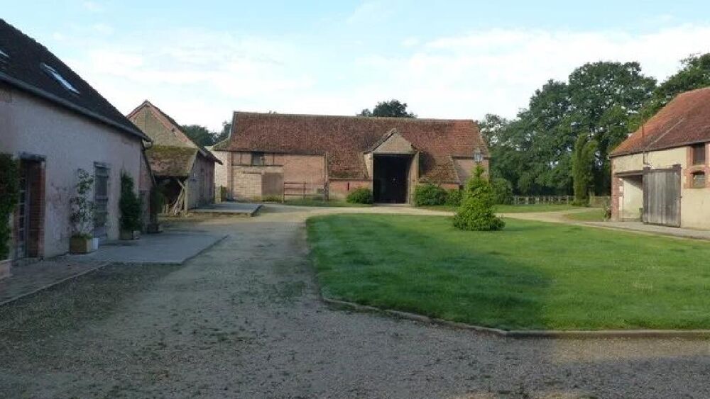 à vendre  Maison Villemurlin (45600)