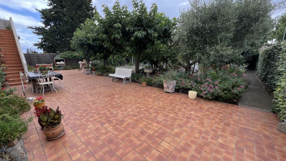 Vente Maison Maison avec grand garage et jardin Lezignan corbieres