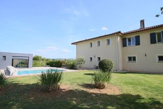  Maison � vendre 7 pi�ces 230 m�