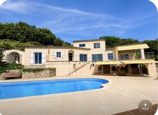  Maison à vendre 7 pièces 205 m²