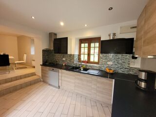  Maison � vendre 8 pi�ces 160 m�