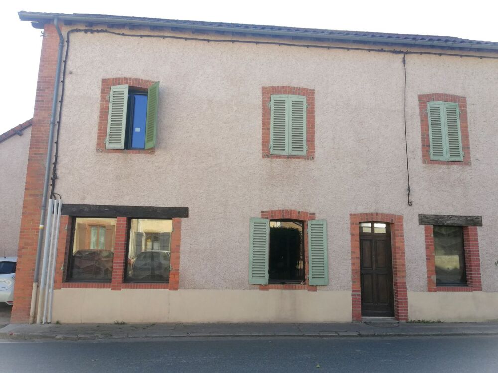 Maison 6 pièces 210 m² · à Sail les Bains · 210 m² · 129 000 €