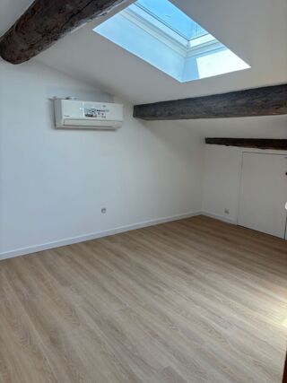  Appartement à louer 2 pièces 46 m²