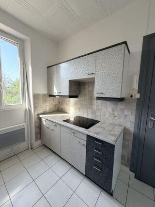  Appartement � louer 2 pi�ces 38 m� Troyes