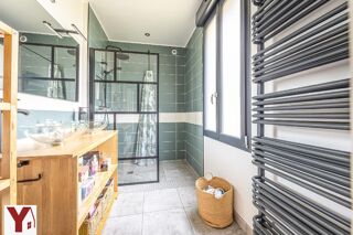  Maison � vendre 5 pi�ces 130 m�