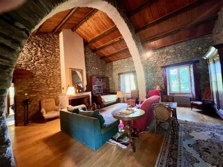  Maison � vendre 6 pi�ces 204 m�