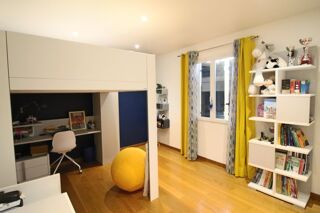  Maison � vendre 7 pi�ces 230 m�