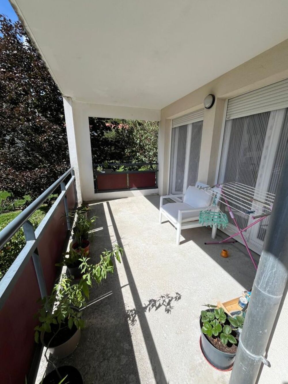 Location Appartement 2 Pièces Balcon, garage et parking Sergy