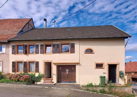   Maison Maison - 8 pice(s) - 200 m