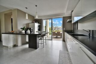  Maison à vendre 10 pièces 251 m²