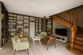  Maison  vendre 8 pices 279 m