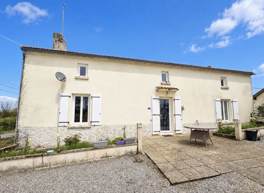 Maison 7 pièces 199 m² · à L'Absie · 199 m² · 153 700 €