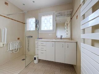  Maison à vendre 8 pièces 166 m²