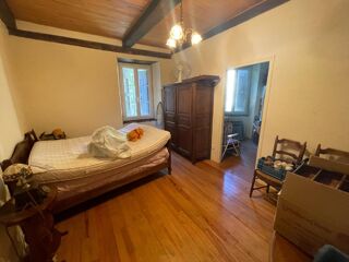  Maison à vendre 15 + pièces 200 m²