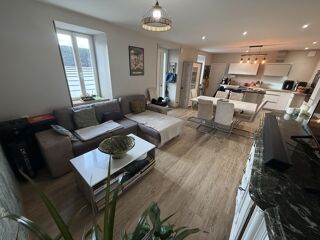  Appartement à louer 5 pièces 90 m²