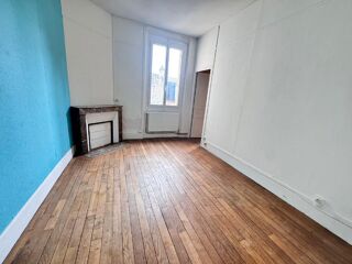 Appartement à louer 4 pièces 110 m²