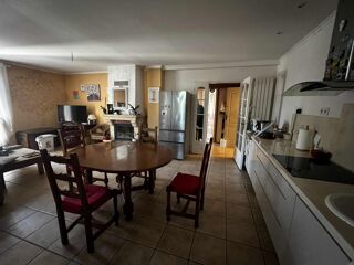  Maison  vendre 10 pices 229 m