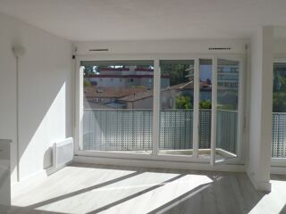  Appartement  louer 1 pice 35 m