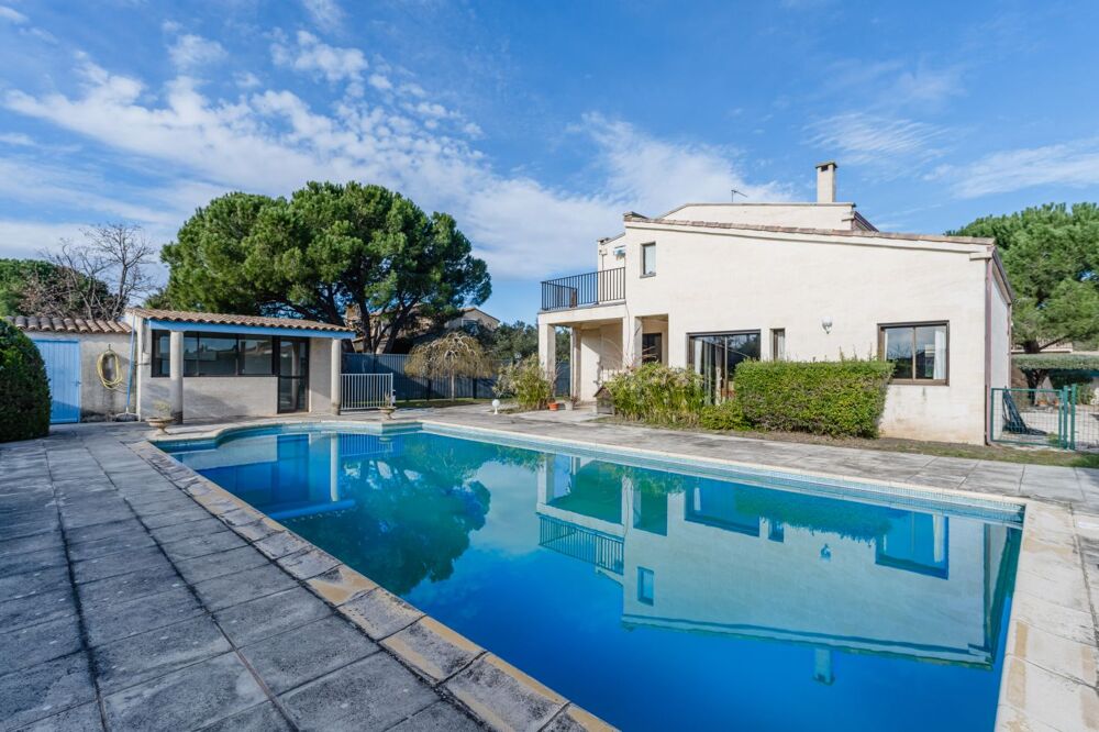 Vente Maison Villa familiale 4 chambres avec piscine Bessan