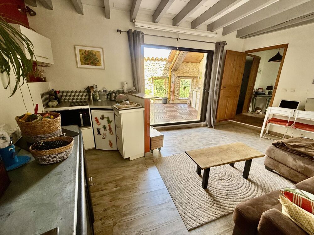Maison de village avec terrasse tropézienne