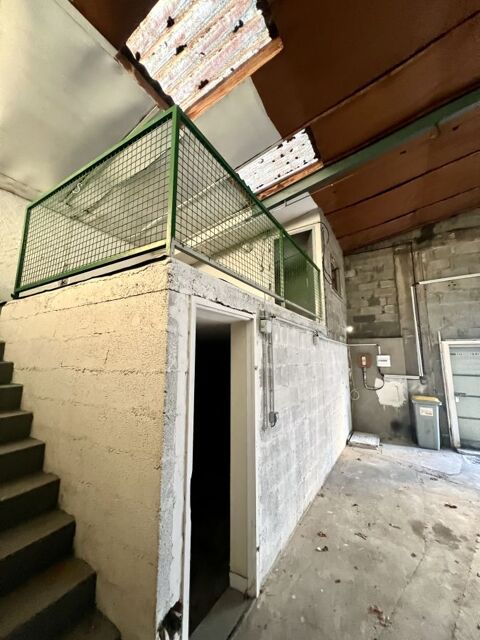  Parking / Garage � louer 1 pi�ce 221 m�