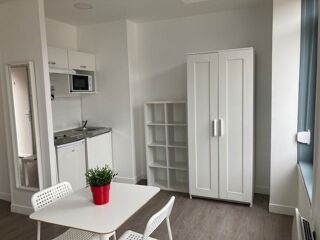  Appartement à louer 1 pièce 23 m²