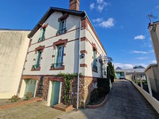  Maison  vendre 4 pices 121 m