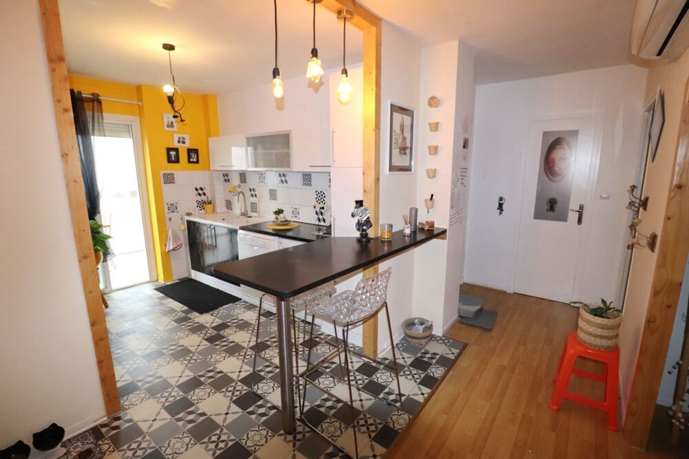 Vente Appartement 4 Pièces Appartement T4 rénové avec terrasse Perpignan