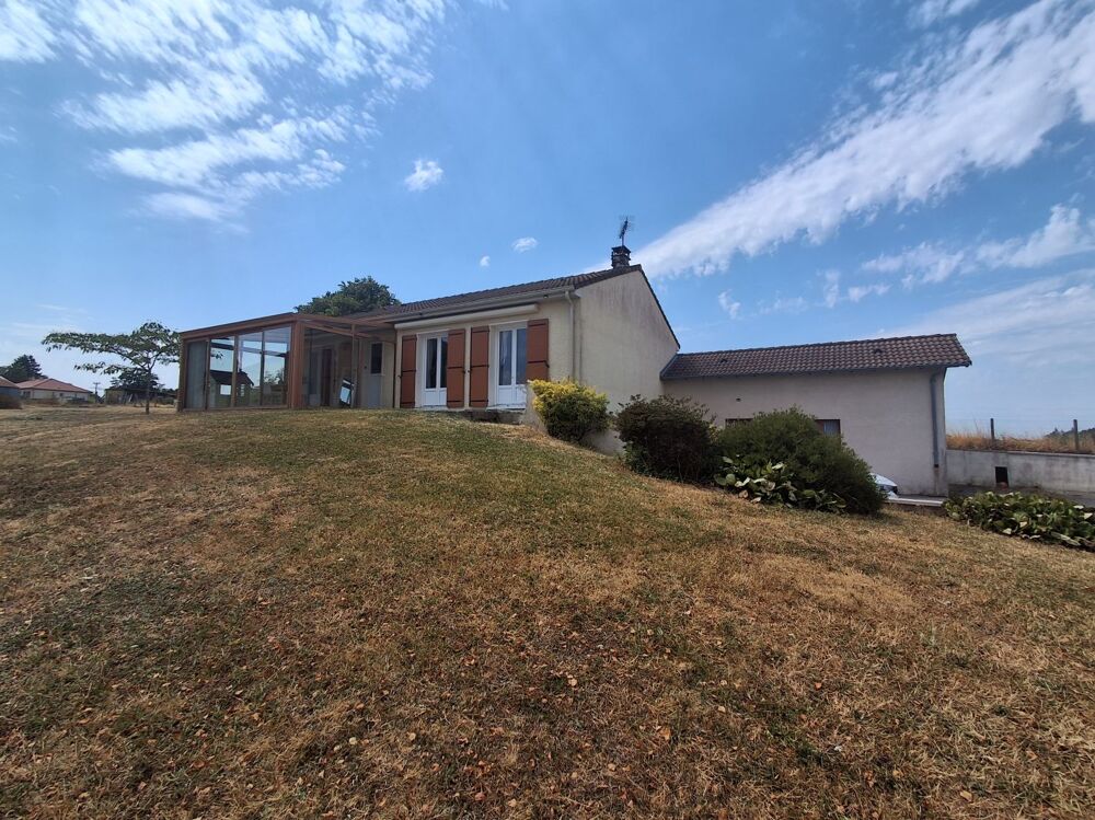Maison 5 pièces 122 m² · à Eyjeaux · 122 m² · 247 000 €