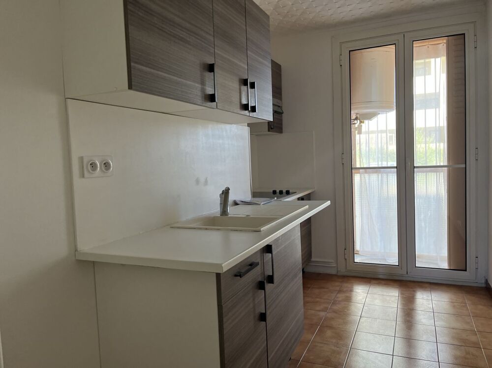 Location Appartement 3 Pièces Rez-de-Chaussée Marseille 12