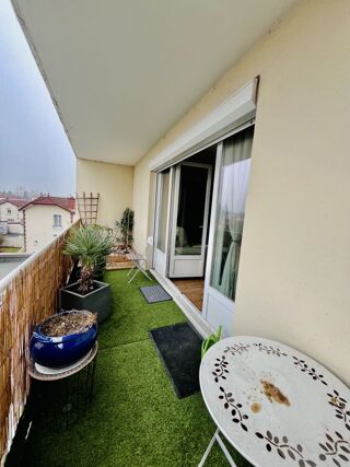  Appartement  vendre 4 pices 97 m