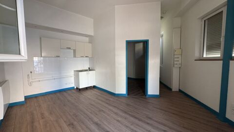   Studio Cabine 5 min de la gare et 15 min du pôle 