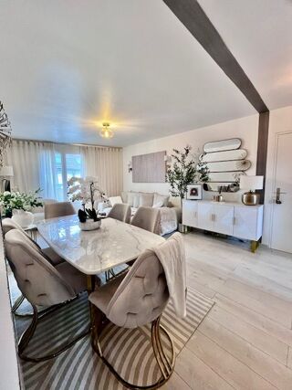  Appartement � louer 4 pi�ces 92 m�