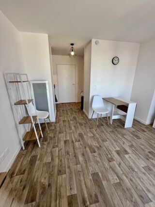  Appartement à louer 1 pièce 23 m²