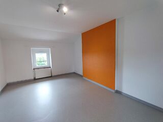  Appartement à louer 2 pièces 55 m²