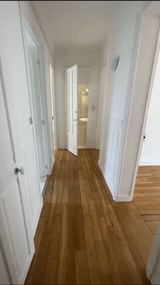  Appartement à louer 3 pièces 55 m²