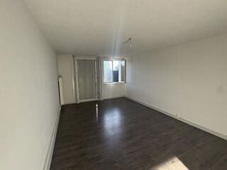  Immeuble  vendre 1 pice 575 m