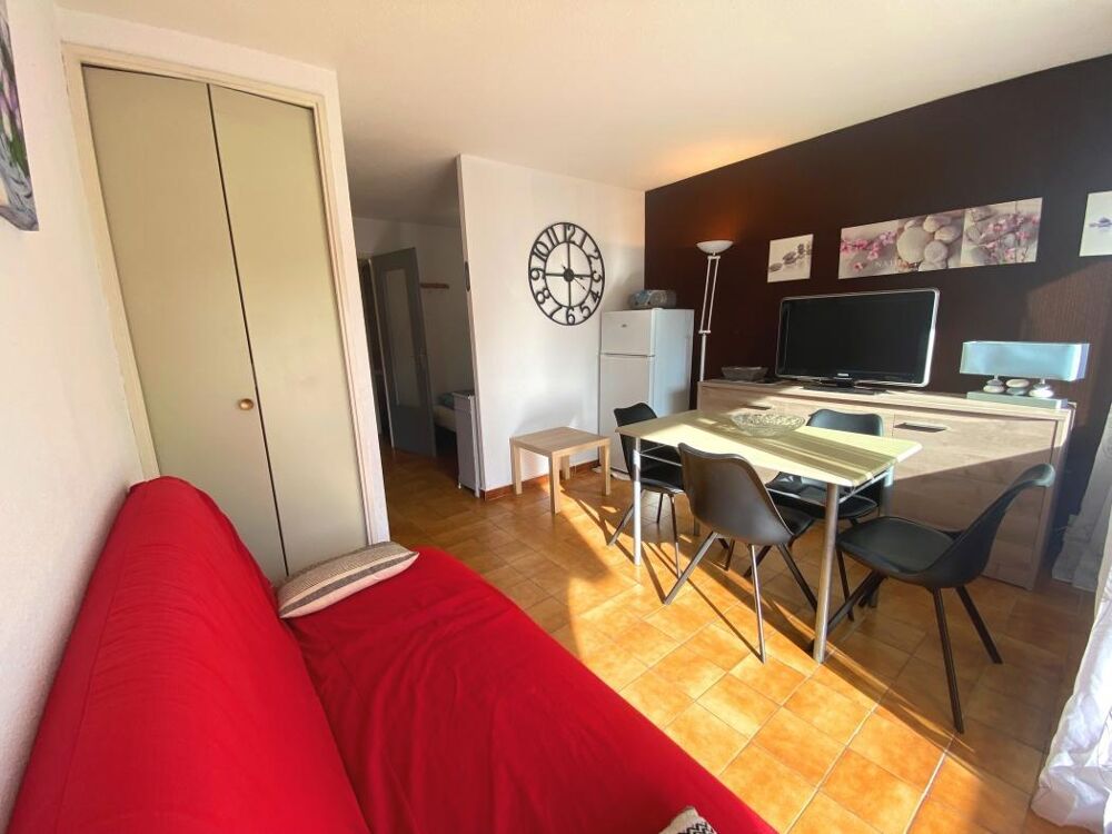Studio Double Cabine + Cellier + Parking