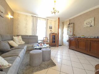  Maison  vendre 5 pices 94 m