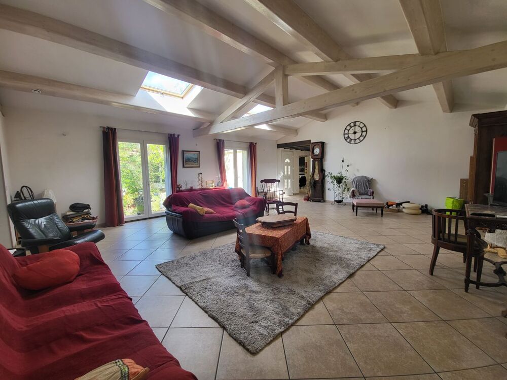 Vente Maison Maison de 160m²+45m² de combles habitables Laurens