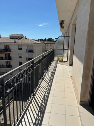  Appartement à louer 1 pièce 33 m²