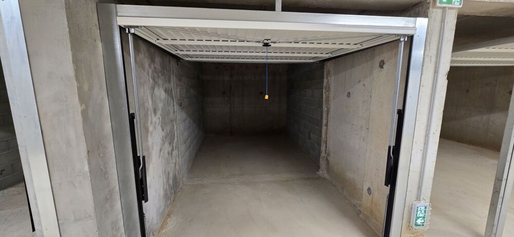 Location Parking/Garage Garage GARAGE-ROCADE Ajaccio