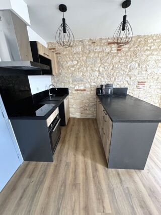  Appartement à louer 2 pièces 28 m²
