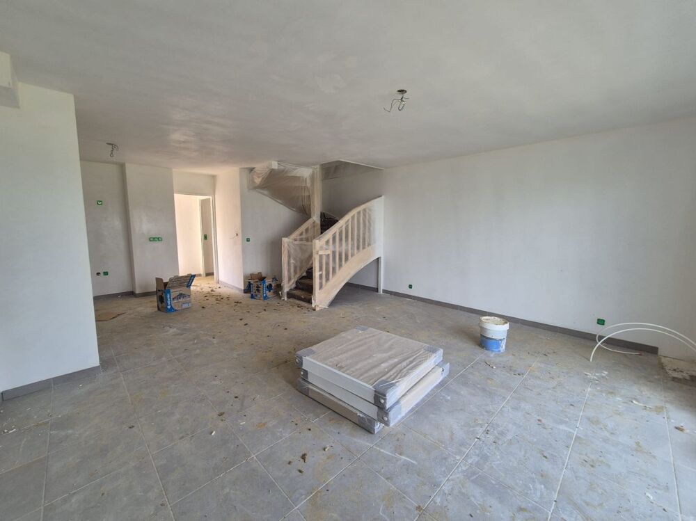 Vente Maison Maison Maison 4P 89m2 -103m2 jardin Garage Puiseux en france