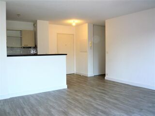  Appartement à louer 3 pièces 62 m²