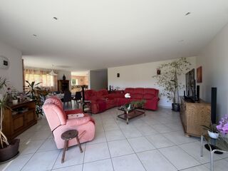  Maison à vendre 9 pièces 240 m²